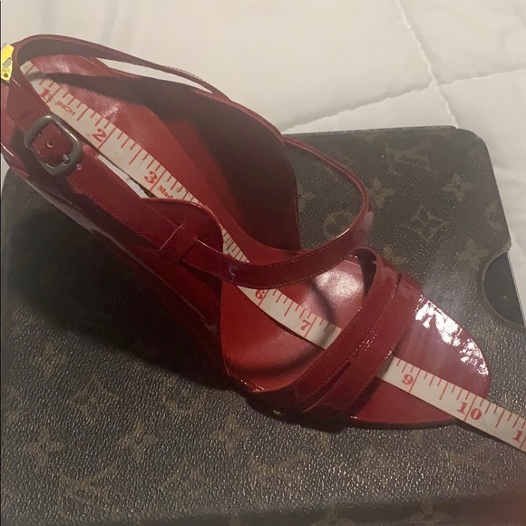 Manolo Blahnik Red Patent Heels - Picture 7 of 7